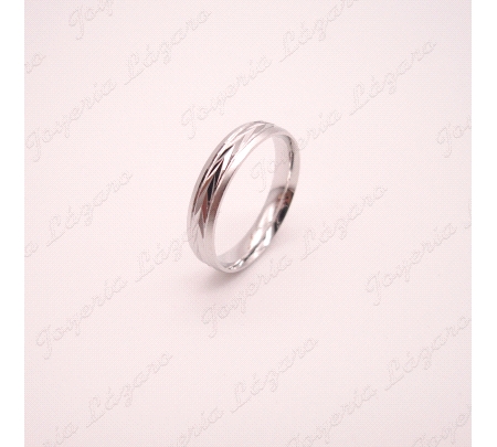 ALIANZA PLATA  TALLADA ESPIGA CENTRO 4MM                                                            