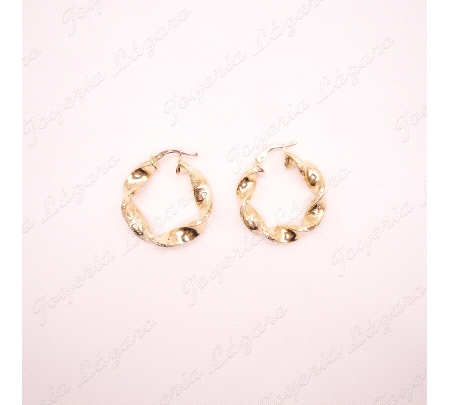 PEND. AROS ORO 18 KTS RIZADO GRECA 6MM X 19 INT                                                     