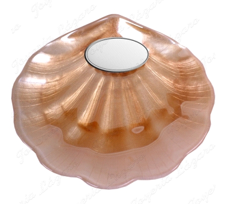 Concha de bautismo de cristal (Nacar) con estuche y aplique plata bilaminada. 14x14 cm