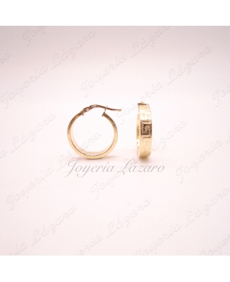 PEND. AROS ORO 18 KTS TABLA GRECA 15X4MM INT.                                                       