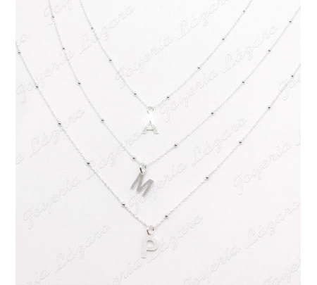 GARGANTILLA PLATA BOLITAS +INICIALES 14X7MM  SEGUN LETRA                                            