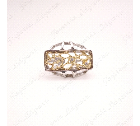 SORTIJA PLATA CHAPADA EN PLATINO Y ORO, RECTANGULAR  AJUSTABLE, CALADA