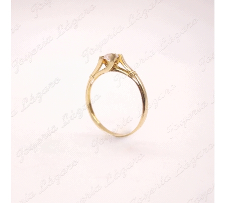 SORTIJA ORO 18 KTS SOLITARIO 4 GARRAS DISEÑO