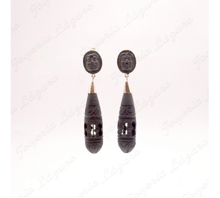 PEND. ORO 18 KTS EBANO/PALOSANTO, 54MM SIN LAZO C. CATALAN