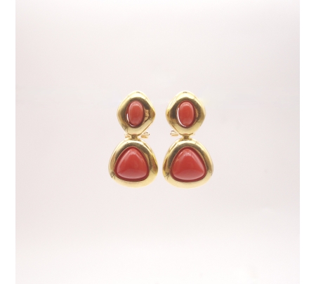 PEND. ORO 18KT OCASION 2 CABUJONES CORAL C. OMEGA