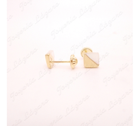 PEND. TORN. ORO 18 KTS CUADRADITO MITAD ORO/NACAR