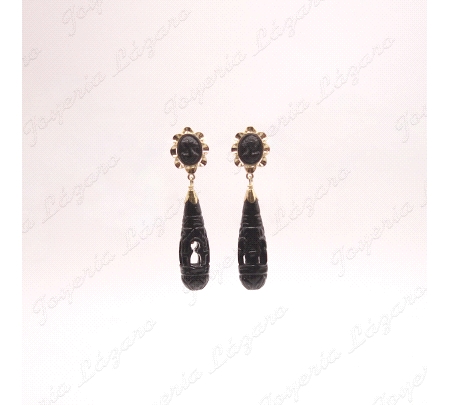 PEND. CORAL/SIMIL ORO 18 KTS ARQUILLO CARA 8X6MM NEGRO SIN LAZO