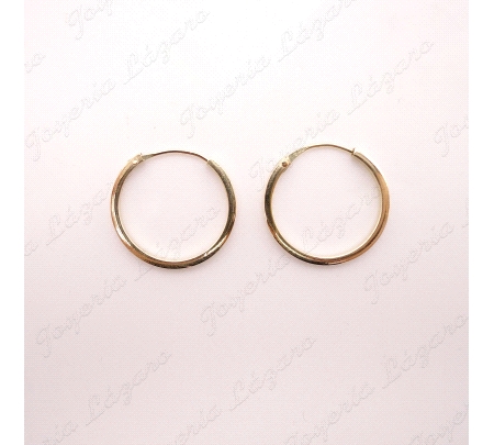 PEND. AROS ORO 18 KTS CUADRADOS 1.5MMX11MM INT                                                      