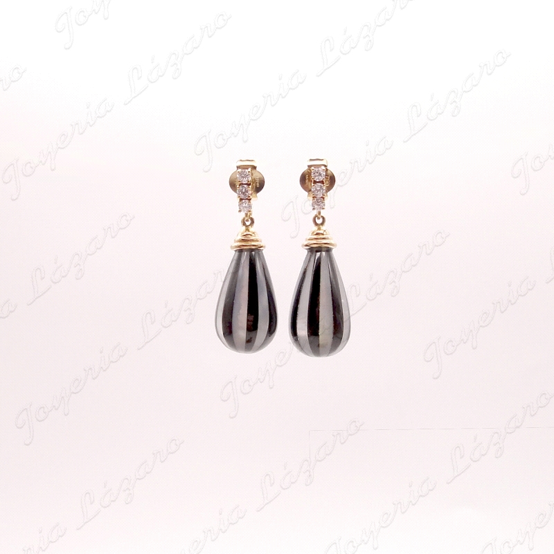 PEND. LARGOS ORO 18KT OCASION GOTA CRISTAL B/N A RAYAS C, PRES.                                     