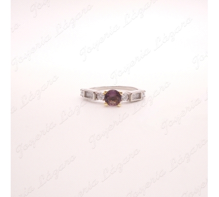 SORTIJA PLATACIRCONIRAS BAGUET CIRCO MORADA 4 GARRAS