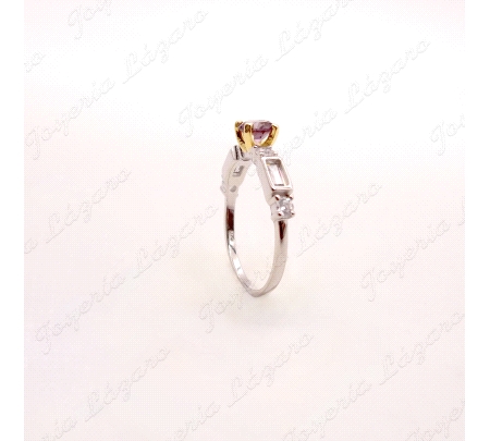 SORTIJA PLATACIRCONIRAS BAGUET CIRCO MORADA 4 GARRAS