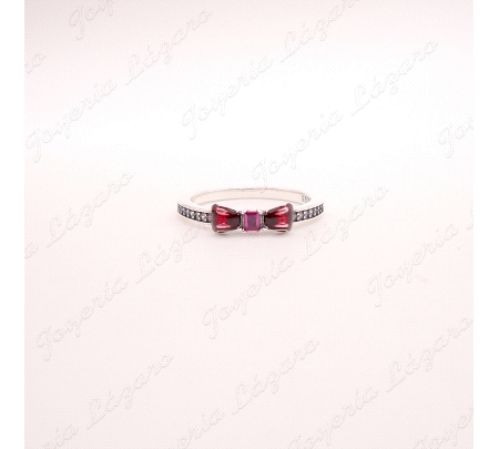 SORTIJA PLATA LAZO PIEDRA COLOR ROJO