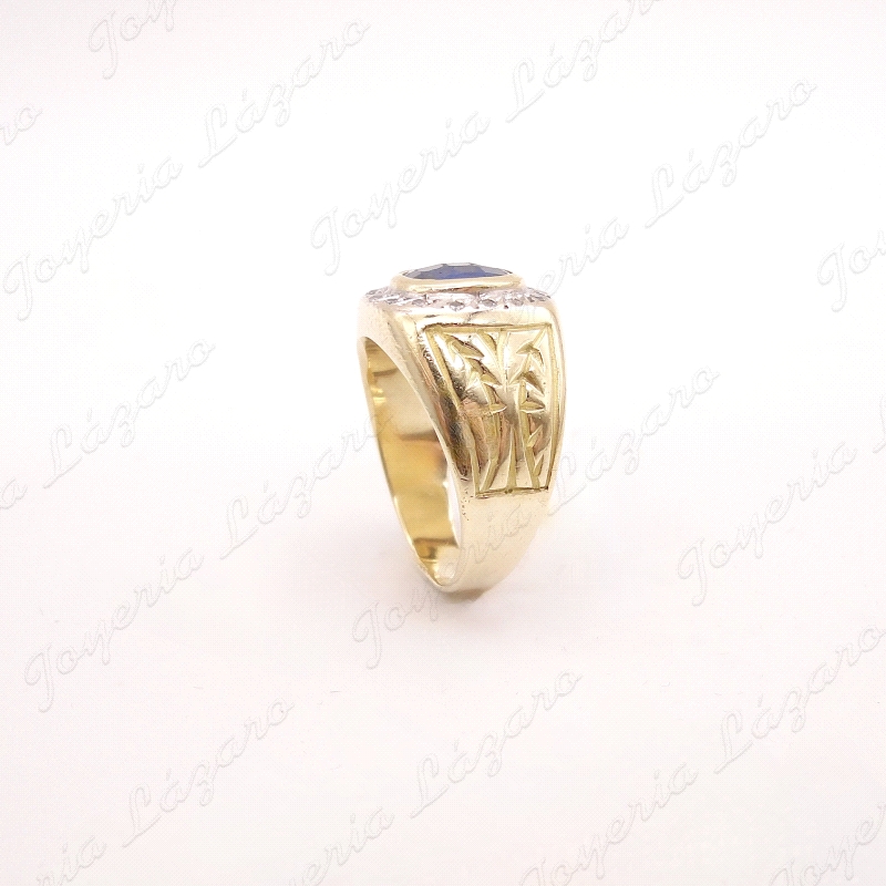 SORTIJA ORO 18KT OCASION SELLO PIEDRA ZAFIRO OVAL CERCO BLANCO CIRCO.                               