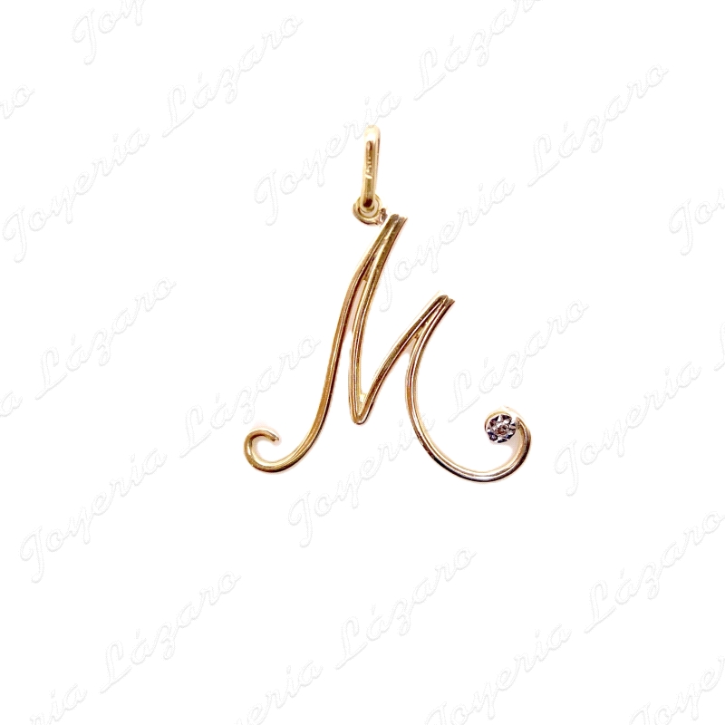 COLGANTE ORO 18KT SEMINUEVO LETRA M 19MM CURSIVA  CON CIRCO                                         