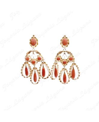 PEND. CORAL ORO 18KT OCASION CARA +3 ARQUILLOS BOLA+3CHUPONES ARQUILLO                              