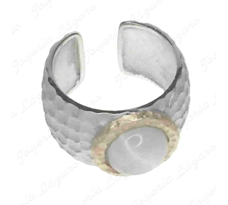 SORTIJA PLATA CINTO ANCHO ABIERTA GOLPEADA CUARZO BLANCO CERCO ROSA