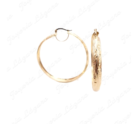 PEND. AROS ORO 18KT SEMINUEVOS 1/2 CAÑA CHAPA  TALLADOS 5.8ANCHOX45INT                              