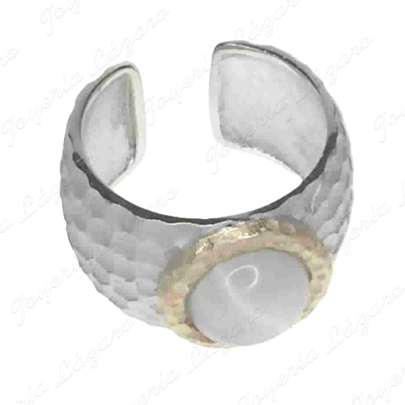 SORTIJA PLATA CINTO ANCHO ABIERTA GOLPEADA CUARZO BLANCO CERCO ROSA