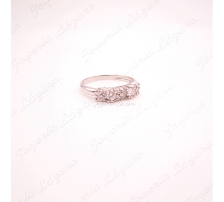 SORTIJA 18KTS BL. QUINTILLO CON GARRAS