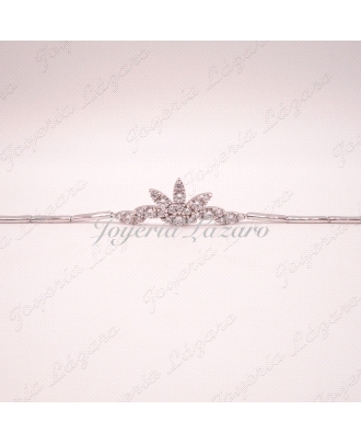 PULSERA 18KTS BL.   SEMIRIGIDA MOTIVO FLOR CON CIRCO EN CENTRO