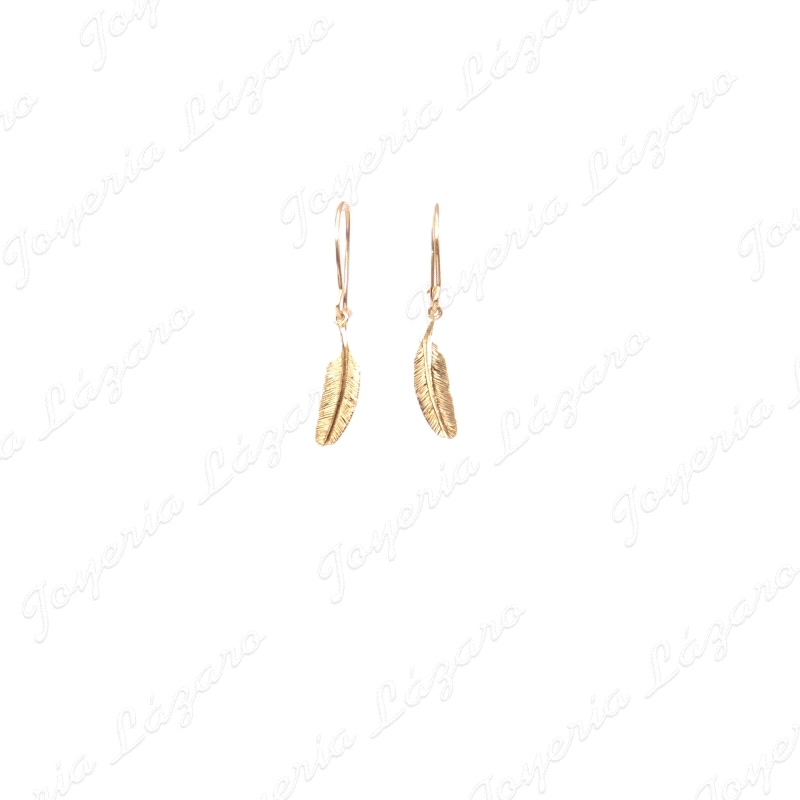 PEND. 18KT PLUMA CIERRE PALO HIPPIE