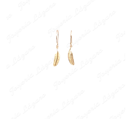 PEND. 18KT PLUMA CIERRE PALO HIPPIE