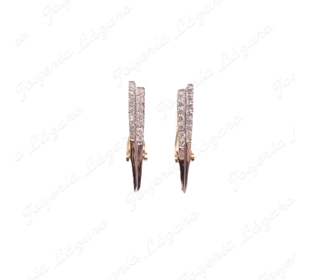 PEND. 18KTS BLANCO 2 BANDAS LISAS EN PICO  Y MICROENGASTE CIRCO