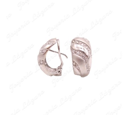 PEND. 18KTS BL. OMEGA MATE BRILLO