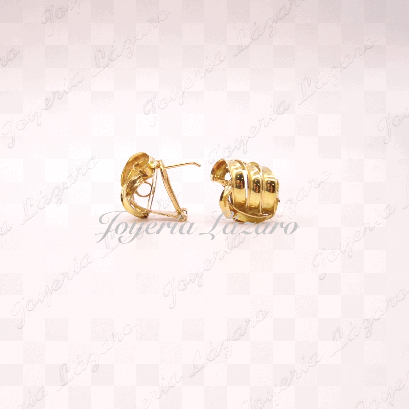 PEND. 18KTS OMEGA TRENZADO