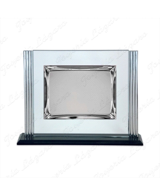 PLACA CONMEMORATIVA CRISTAL ADORNO LATERAL PLATEADO BASE NEGRA 27X22CM