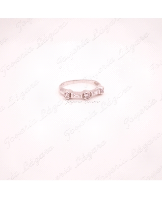 SORTIJA 18KTS BL. TRESILLO