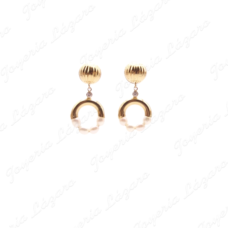 PEND. LARGOS ORO 18 KTS CIERRE CATALAN, MEDIO ARO PERLITAS EN ARCO