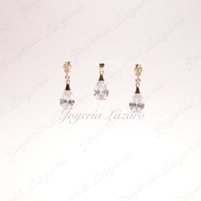 PENDIENTES CON PERITA EN CRISTAL Y CIRCONITAS SEMILARGOS,  IDEALES PARA NOVIA 
PARA COMBINAR A JUEGO CON 18COG00028