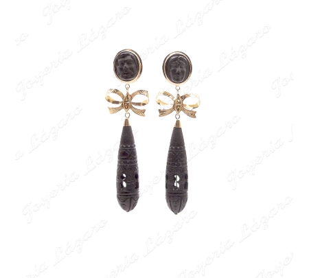 PEND. ORO 18 KTS EBANO/PALOSANTO 80MM, CARAS+LAZO+CHUPON MACIZO