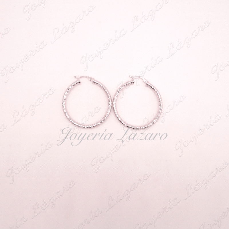 ORO 18 KTS PEND. AROS BL TALLADOS