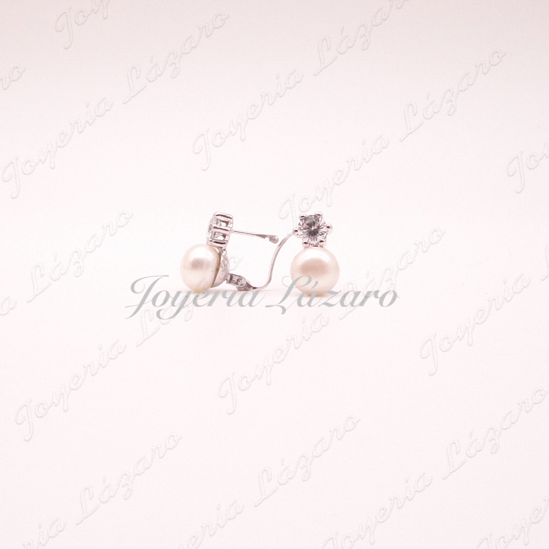 PEND. 18KT BL. TU Y YO CUAJO+PERLA NATURAL BOTON 8.5MM CATALAN