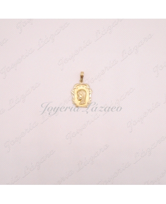 ORO 18 KTS MEDALLA V. NIÑA CUADRADA MARCO