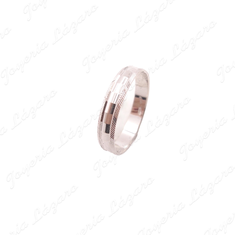 ALIANZA ORO 18 KTS BLANCO 4MM CENTRO FACETADO BRILLO FILOS RAYADOS