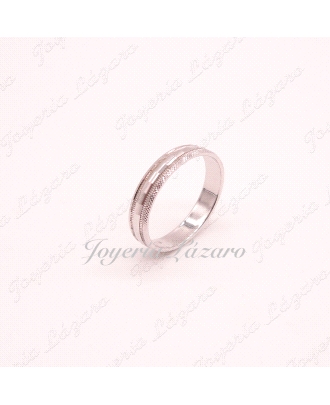 ALIANZA ORO 18 KTS BLANCO 4MM CENTRO FACETADO BRILLO FILOS RAYADOS