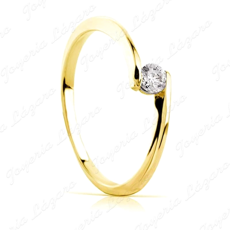 SORTIJA ORO 18 KTS SOLITARIO CRUZADO CLEMENTINE CIRCO AL AIRE                                       