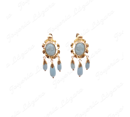 PEND. CORAL/SIMIL ORO 18 KTS ARQUILLO 3X8MM 3PERITAS COLOR TURQUESA CI                              
