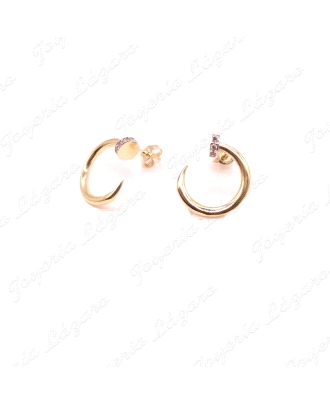 PENDIENTES  Aros pegados en plano, 13mm cierre presion, diseño clavo tipo Cartier.