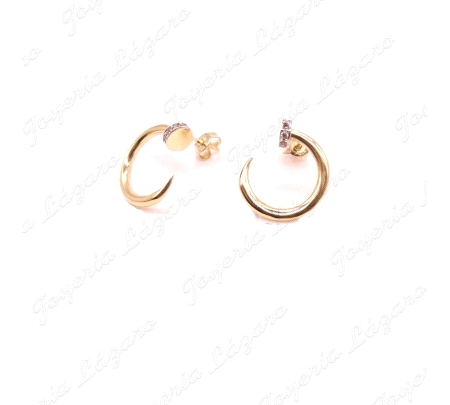 PENDIENTES  Aros pegados en plano, 13mm cierre presion, diseño clavo tipo Cartier.