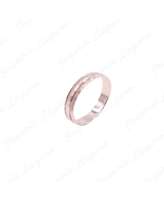 ALIANZA ORO 18 KTS BLANCO 4MM CENTRO FACETADO BRILLO FILOS RAYADOS
