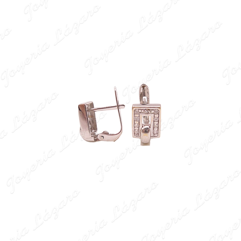 PEND. ORO 18KT BLANCO SEMINUEVOSCUADRADO C. CAT.                                                    